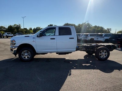 2026 RAM 3500 Chassis RAM 3500 TRADESMAN CREW CAB CHASSIS 4X4 60' CA