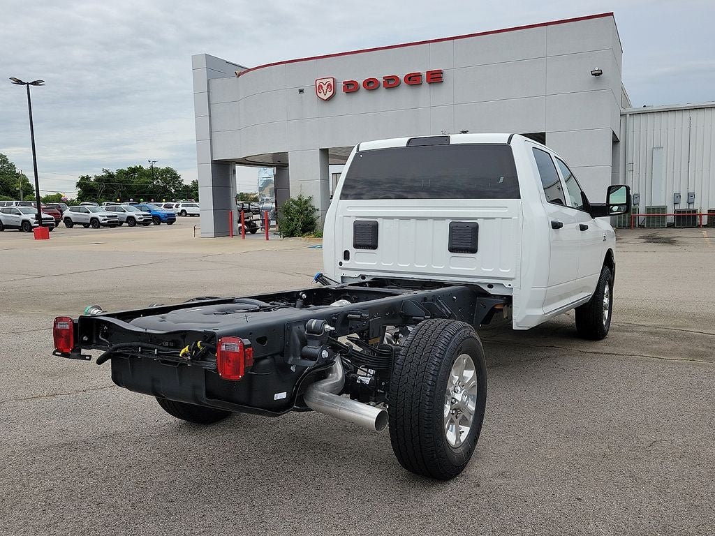 2026 RAM 3500 Chassis RAM 3500 TRADESMAN CREW CAB CHASSIS 4X4 60' CA