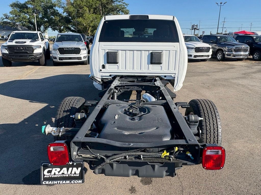 2026 RAM 3500 Chassis RAM 3500 TRADESMAN CREW CAB CHASSIS 4X4 60' CA