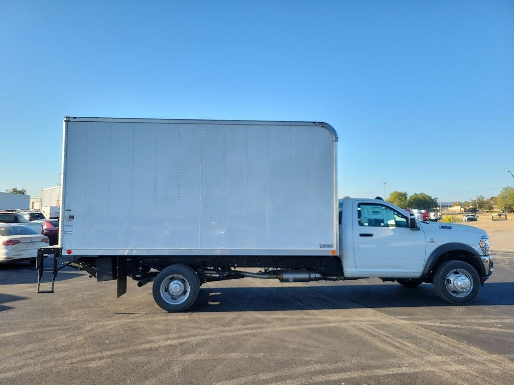 2024 RAM Ram 5500 Chassis Cab RAM 5500 TRADESMAN CHASSIS REGULAR CAB 4X4 120' CA
