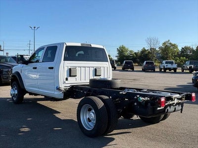 2026 RAM 5500 Chassis RAM 5500 TRADESMAN CHASSIS CREW CAB 4X4 60' CA