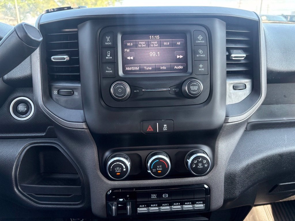 2022 RAM 3500 Chassis Tradesman/SLT/Laramie/Limited