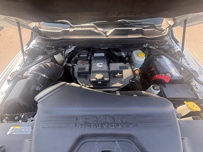 2022 RAM 3500 Chassis Tradesman/SLT/Laramie/Limited