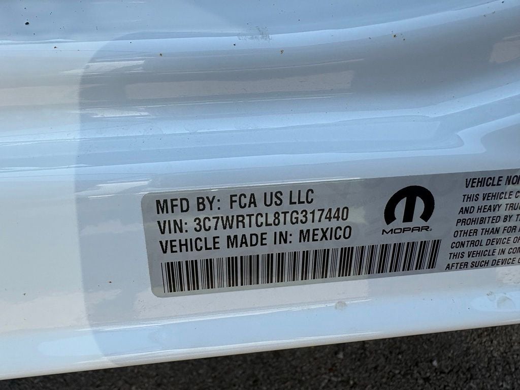 2026 RAM 3500 Chassis RAM 3500 TRADESMAN CREW CAB CHASSIS 4X4 60' CA