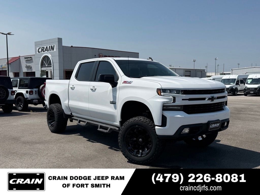 2021 Chevrolet Silverado 1500 4WD Crew Cab Short Bed RST