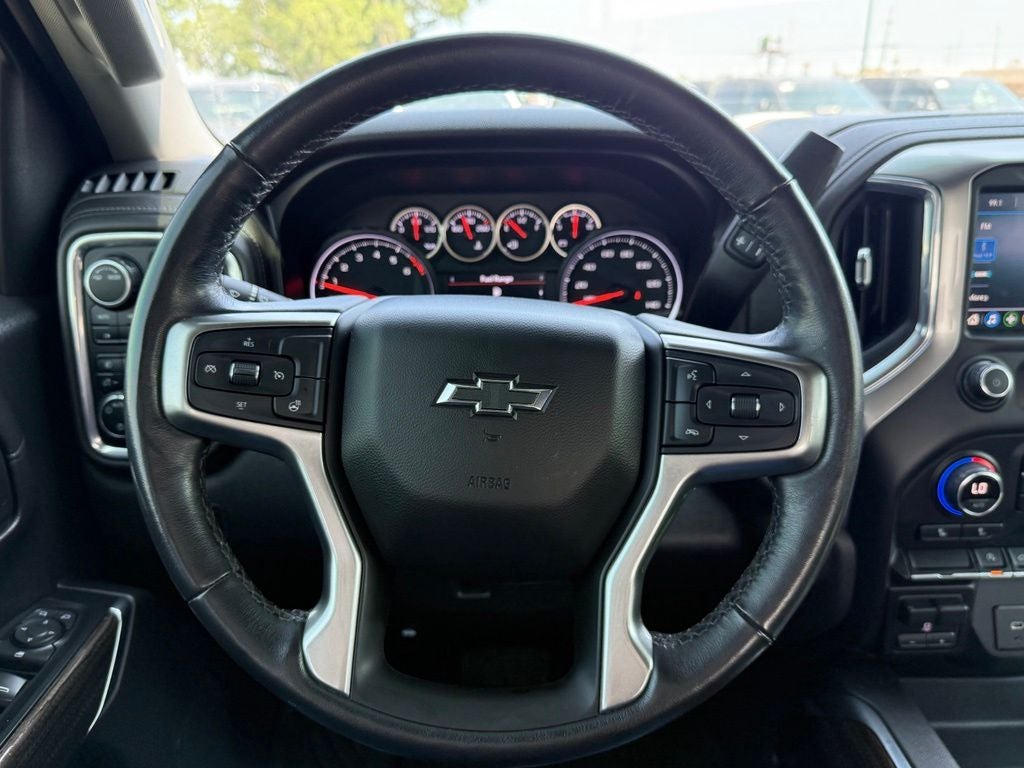 2021 Chevrolet Silverado 1500 4WD Crew Cab Short Bed RST