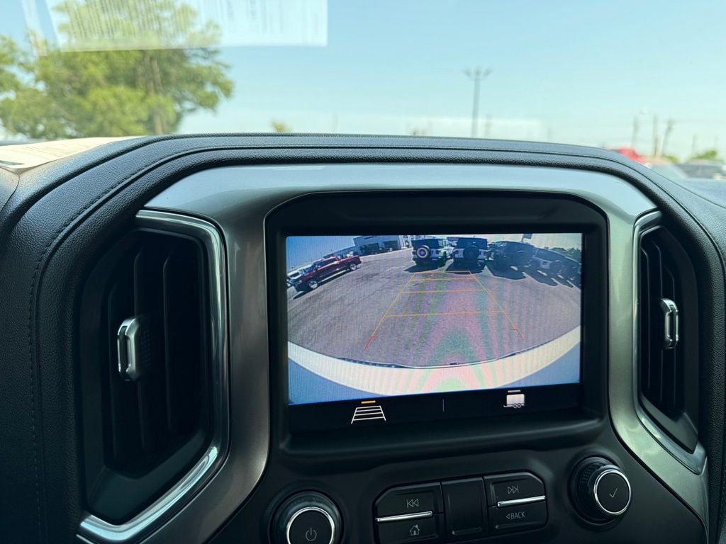 2021 Chevrolet Silverado 1500 4WD Crew Cab Short Bed RST