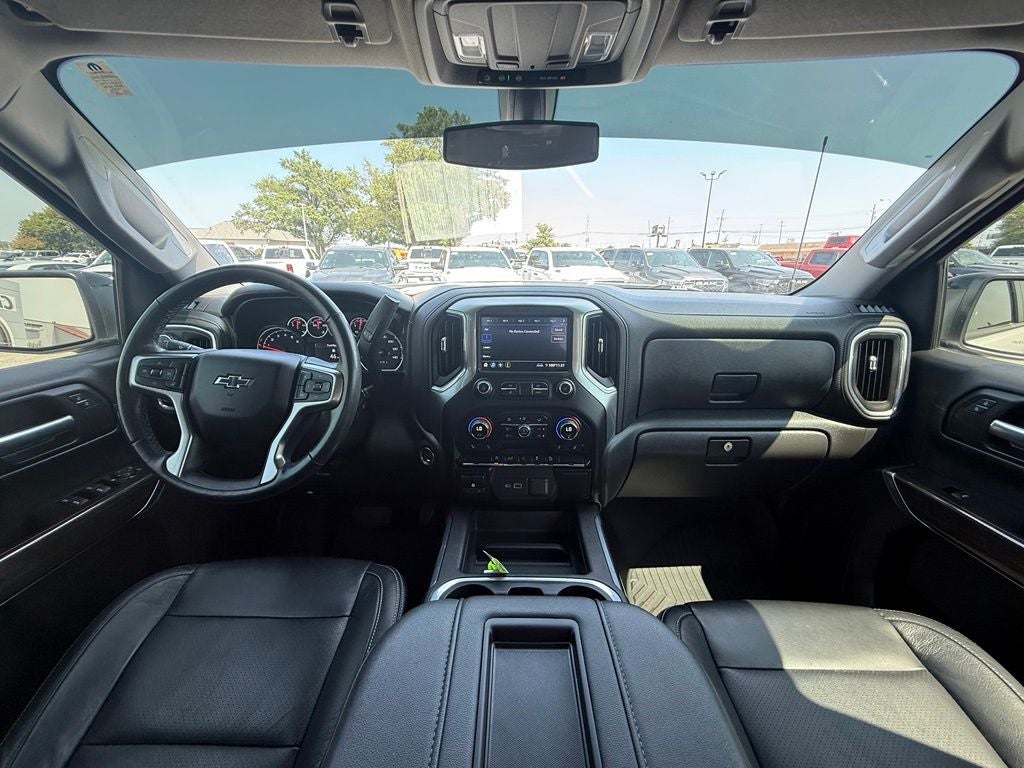 2021 Chevrolet Silverado 1500 4WD Crew Cab Short Bed RST