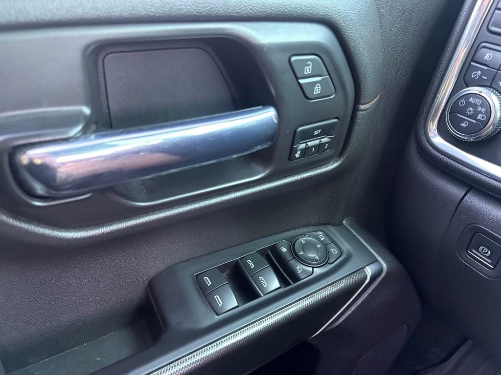 2021 GMC Sierra 1500 4WD Crew Cab Short Box AT4