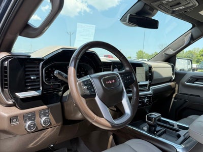 2022 GMC Sierra 1500 4WD Crew Cab Short Box SLT