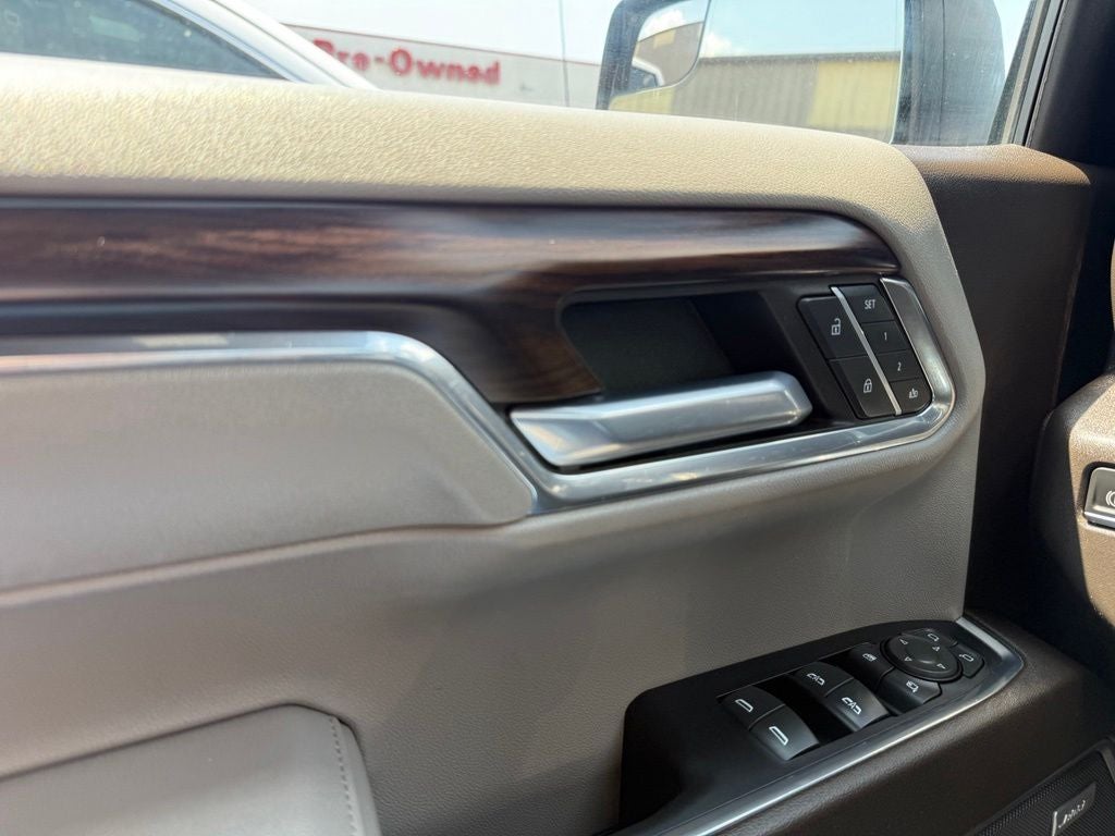 2022 GMC Sierra 1500 4WD Crew Cab Short Box SLT