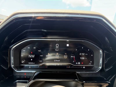 2022 GMC Sierra 1500 4WD Crew Cab Short Box SLT