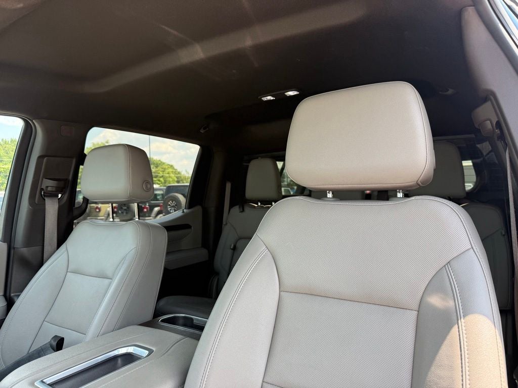 2022 GMC Sierra 1500 4WD Crew Cab Short Box SLT