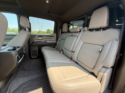 2022 GMC Sierra 1500 4WD Crew Cab Short Box SLT
