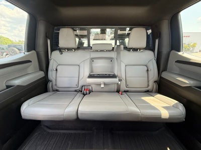 2022 GMC Sierra 1500 4WD Crew Cab Short Box SLT