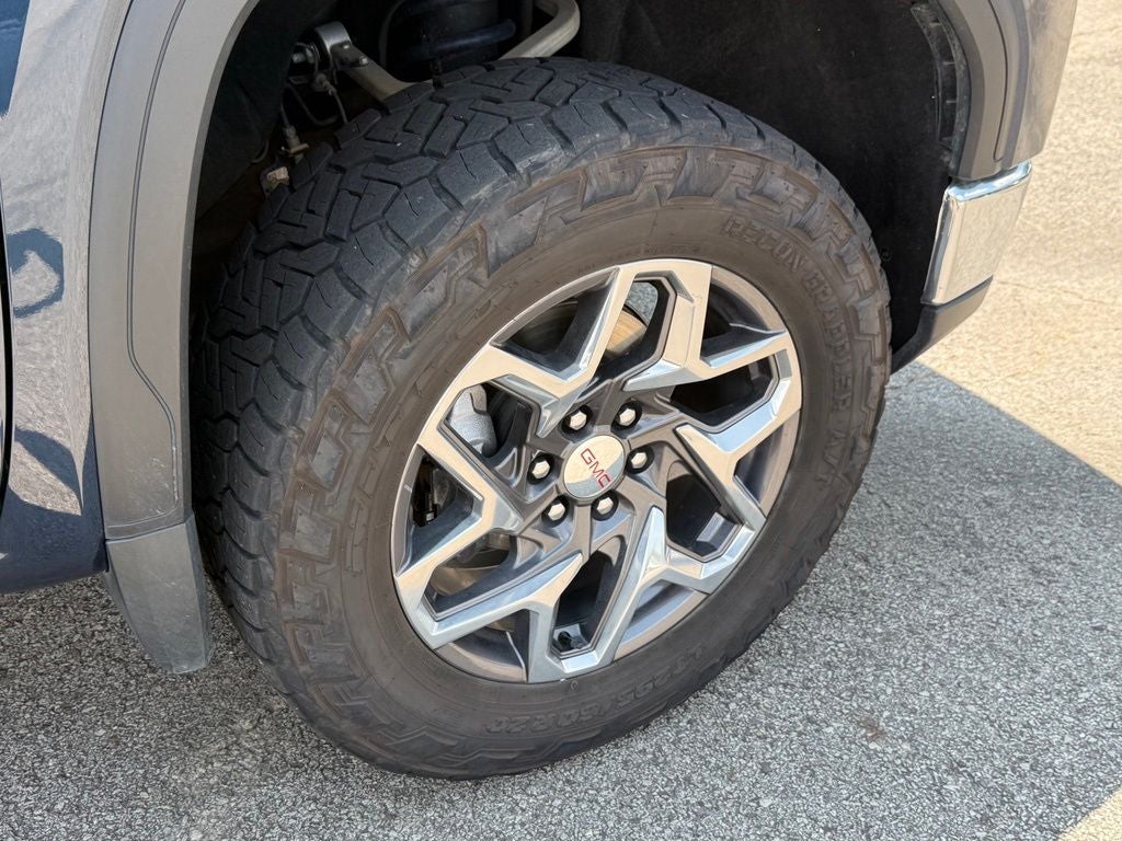 2022 GMC Sierra 1500 4WD Crew Cab Short Box SLT