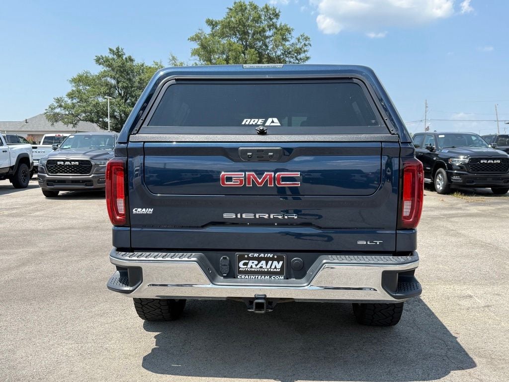 2022 GMC Sierra 1500 4WD Crew Cab Short Box SLT