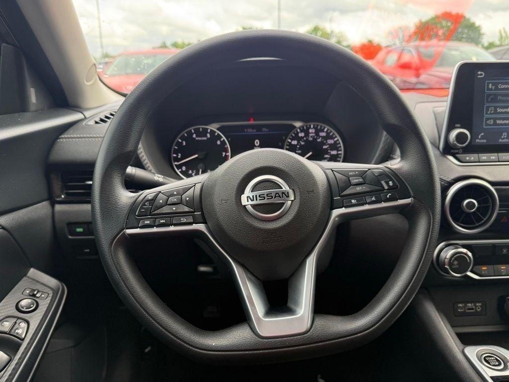 2024 Nissan Sentra SV Xtronic CVT