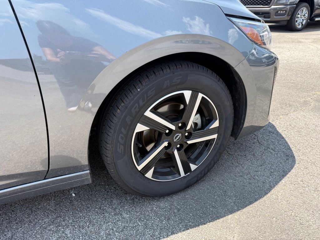 2024 Nissan Sentra SV Xtronic CVT