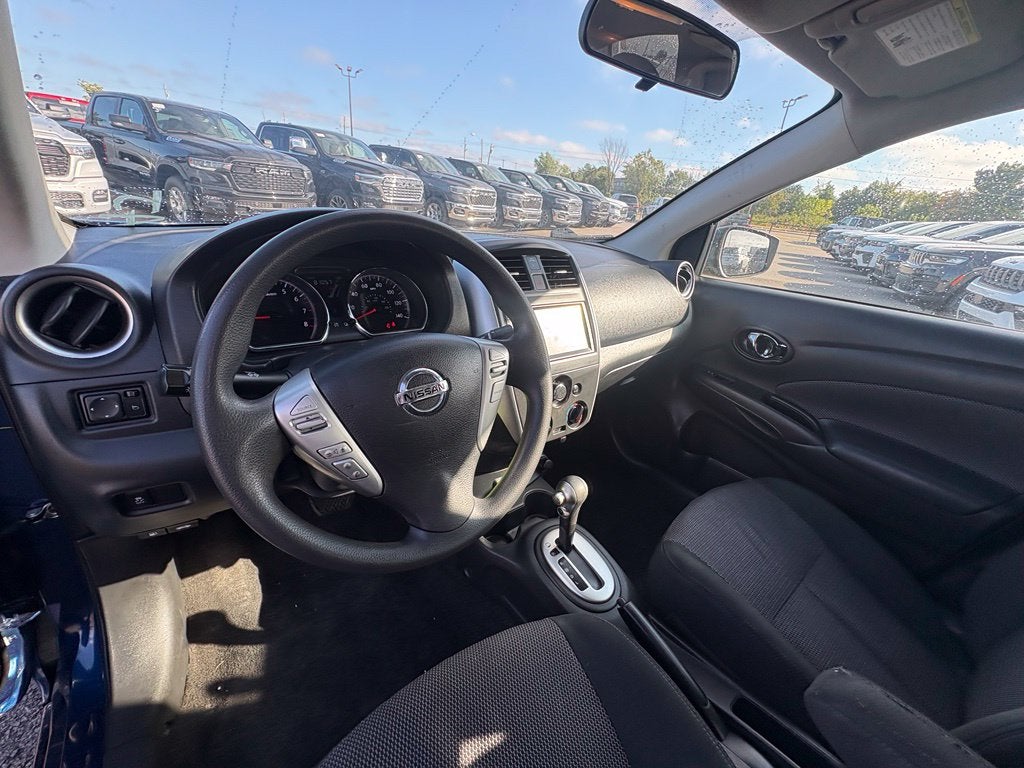 2019 Nissan Versa 1.6 SV