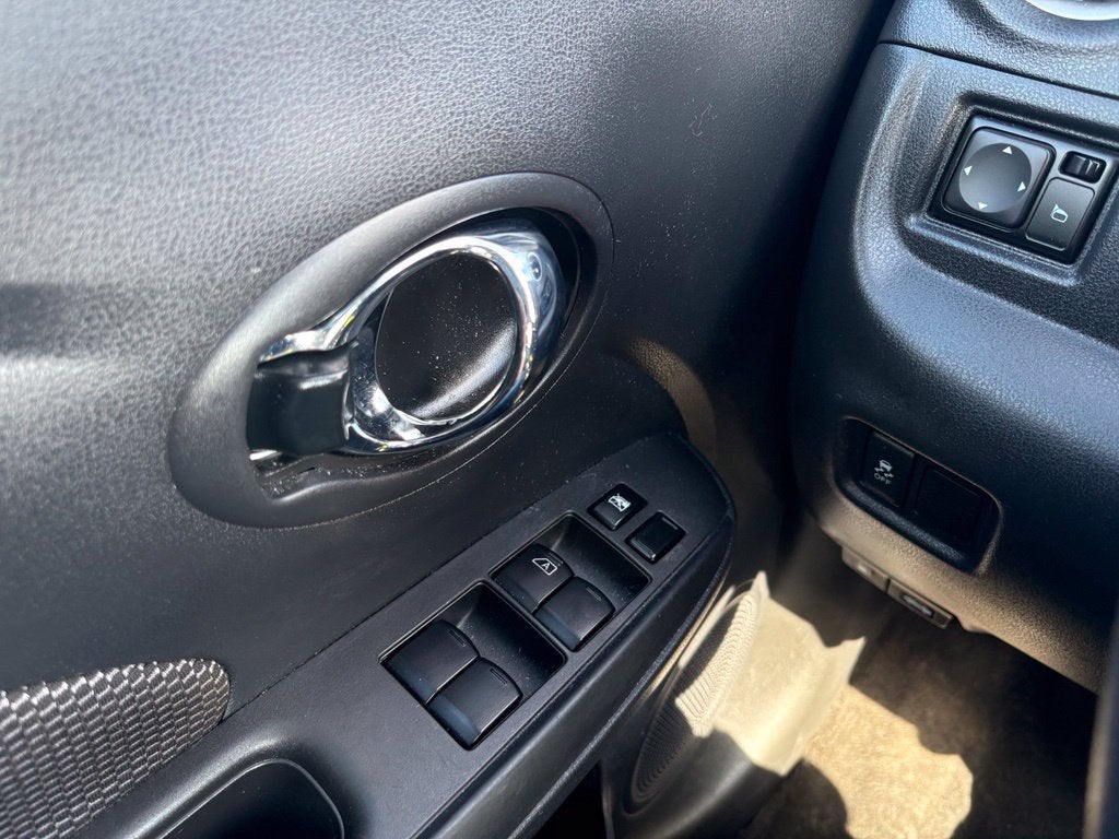 2019 Nissan Versa 1.6 SV