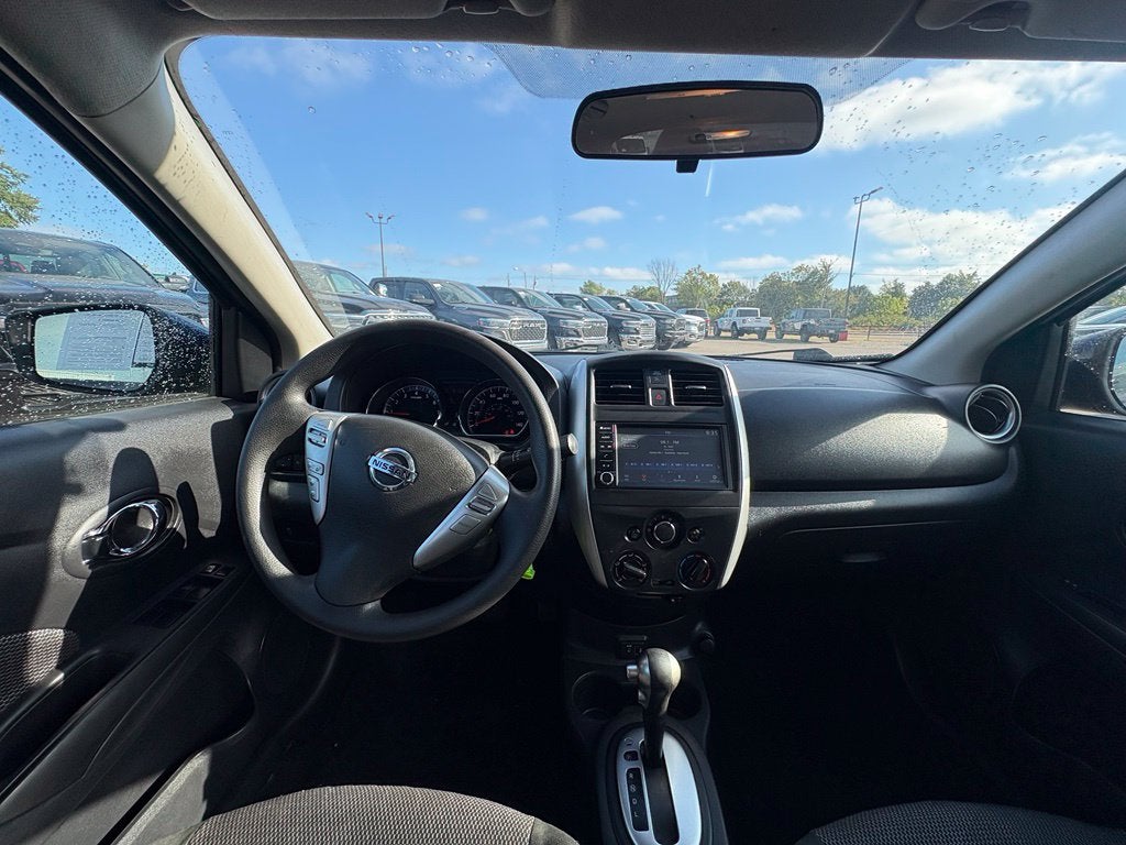2019 Nissan Versa 1.6 SV