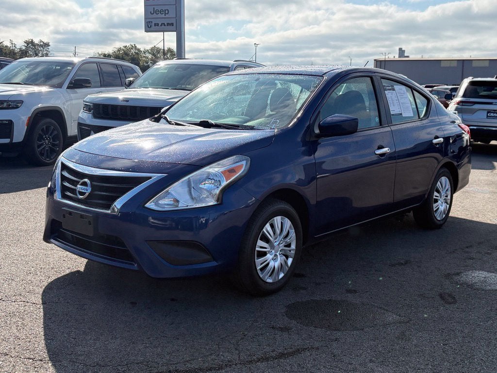 2019 Nissan Versa 1.6 SV