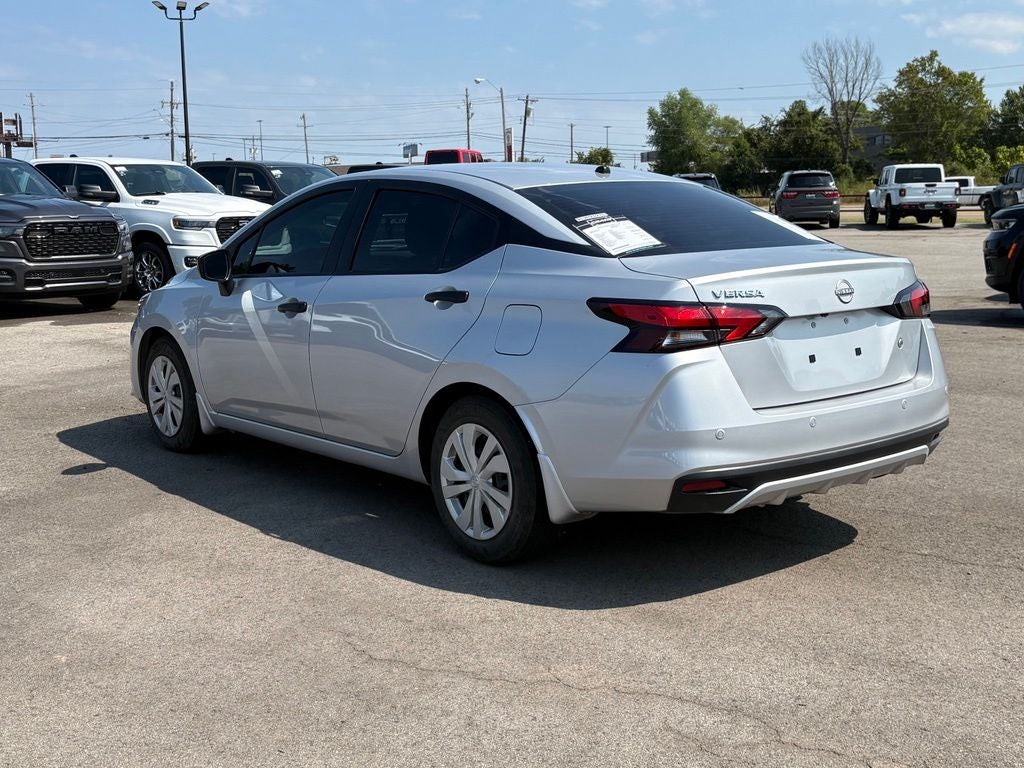 2025 Nissan Versa 1.6 S