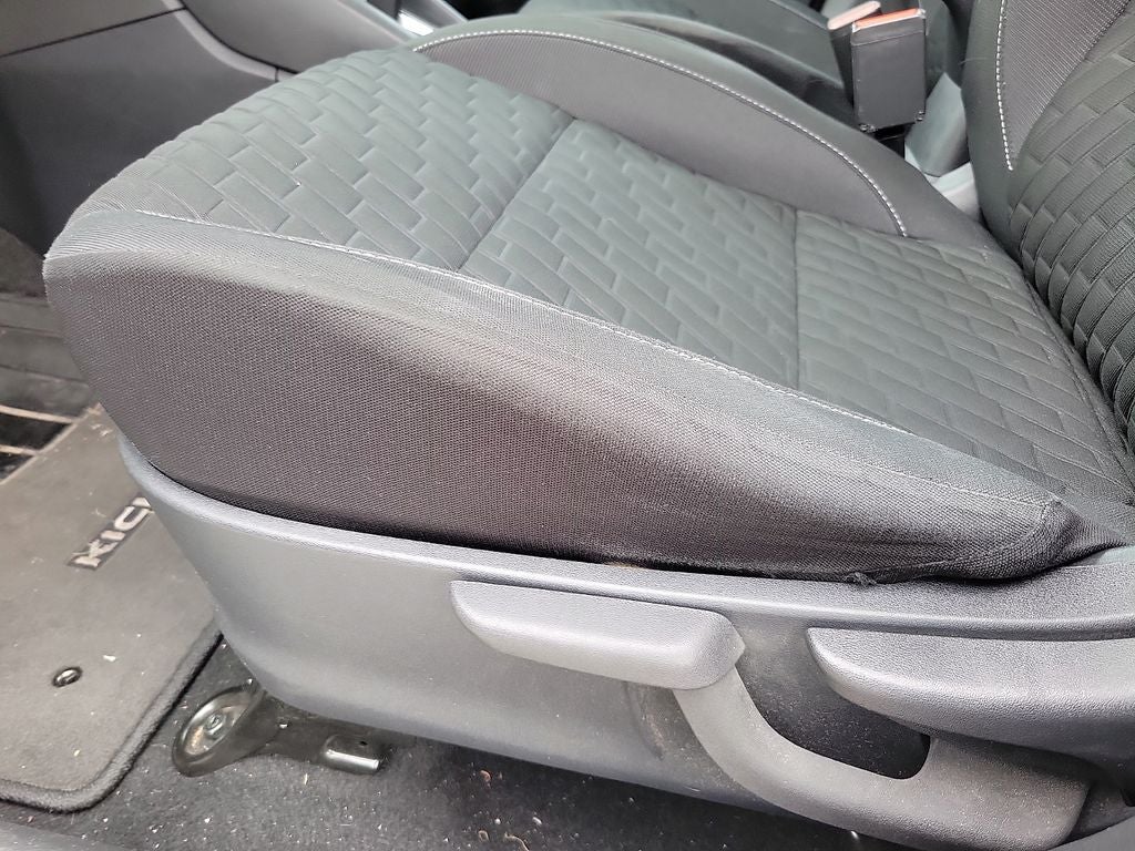 2021 Nissan Kicks S Xtronic CVT