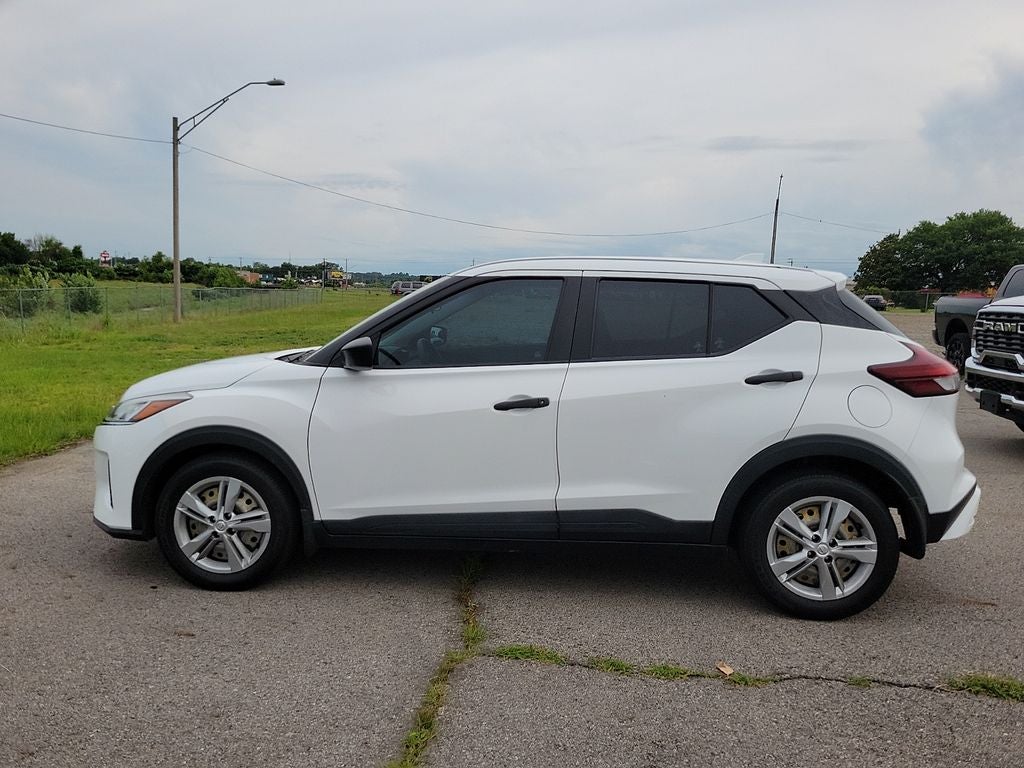 2021 Nissan Kicks S Xtronic CVT