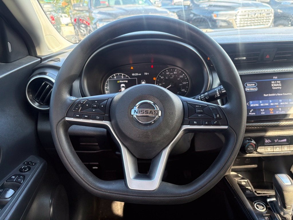 2021 Nissan Retrocesos SV Xtronic CVT