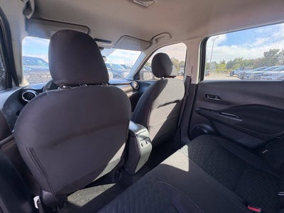 2021 Nissan Retrocesos SV Xtronic CVT