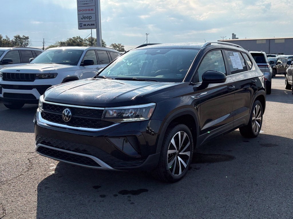 2024 Volkswagen Taos 1.5T SE