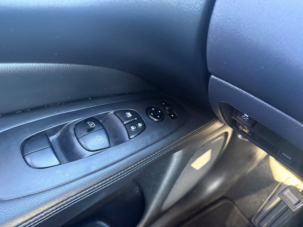 2020 Nissan Pathfinder SV 2WD