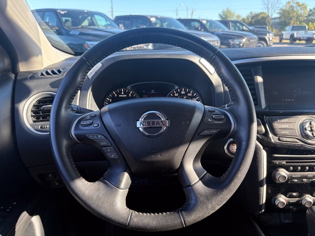 2020 Nissan Pathfinder SV 2WD