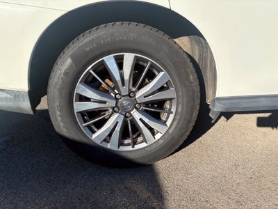 2020 Nissan Pathfinder SV 2WD