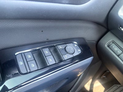 2024 Nissan Pathfinder SL FWD