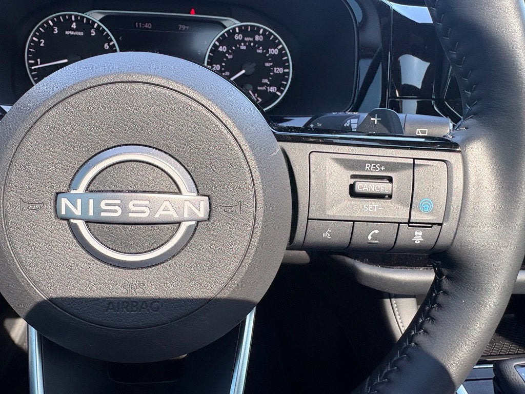 2024 Nissan Pathfinder SL FWD