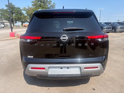 2024 Nissan Pathfinder SL FWD