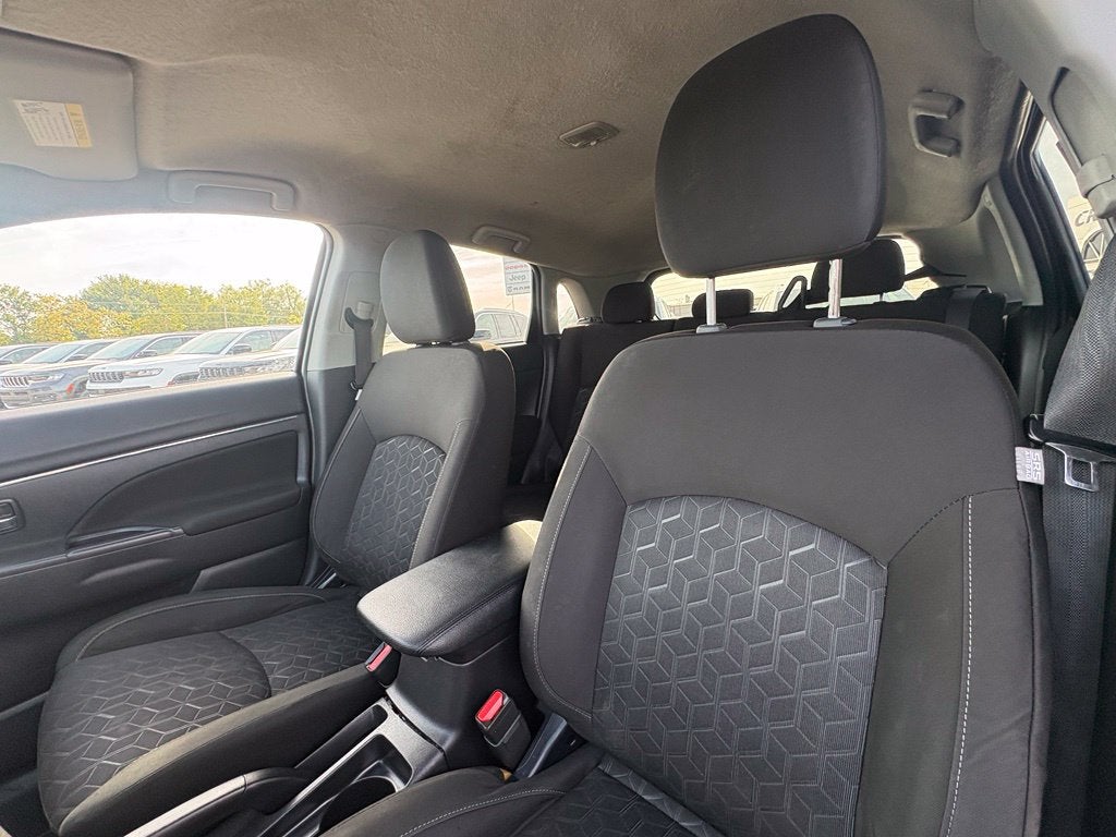 2023 Mitsubishi Outlander Sport 2.0 ES AWC