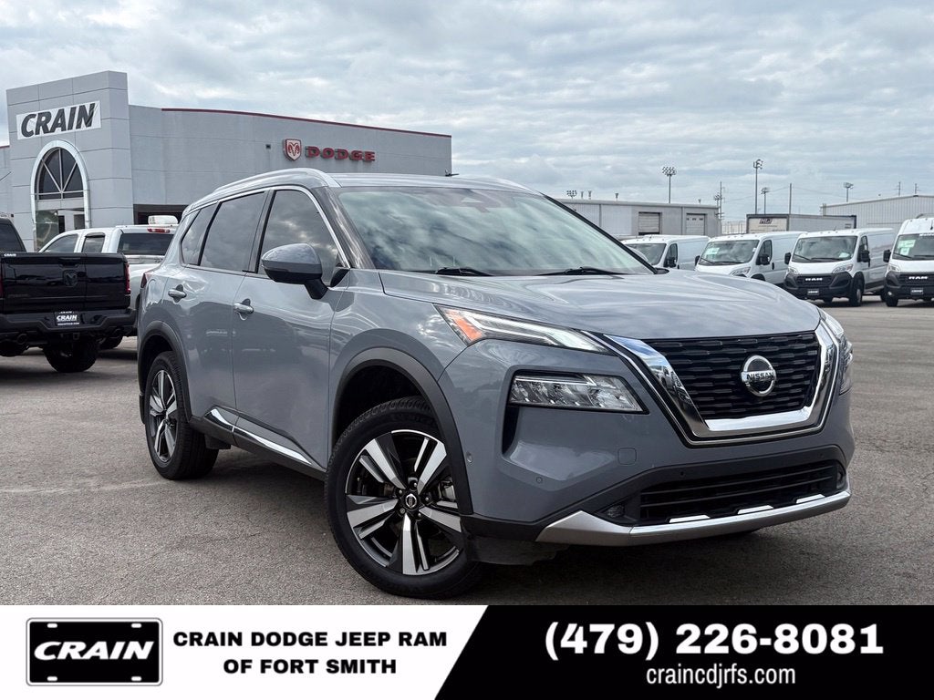 2021 Nissan Rogue Platinum FWD