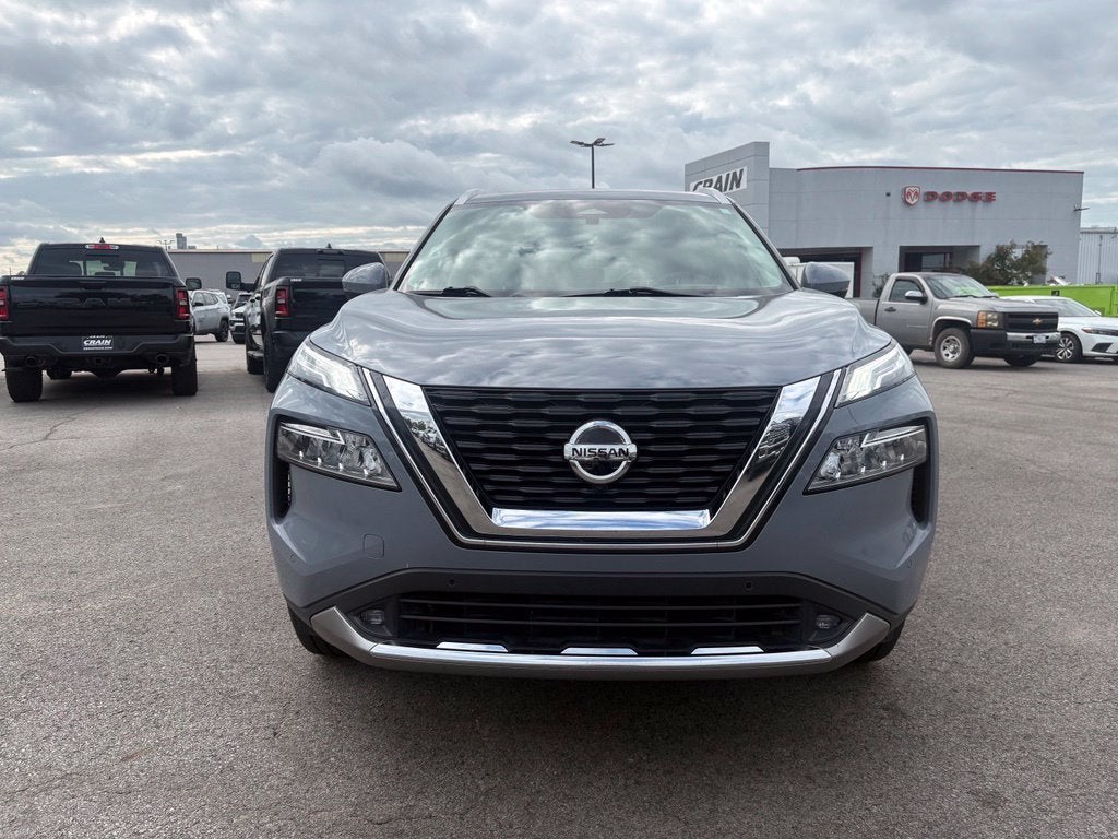 2021 Nissan Rogue Platinum FWD