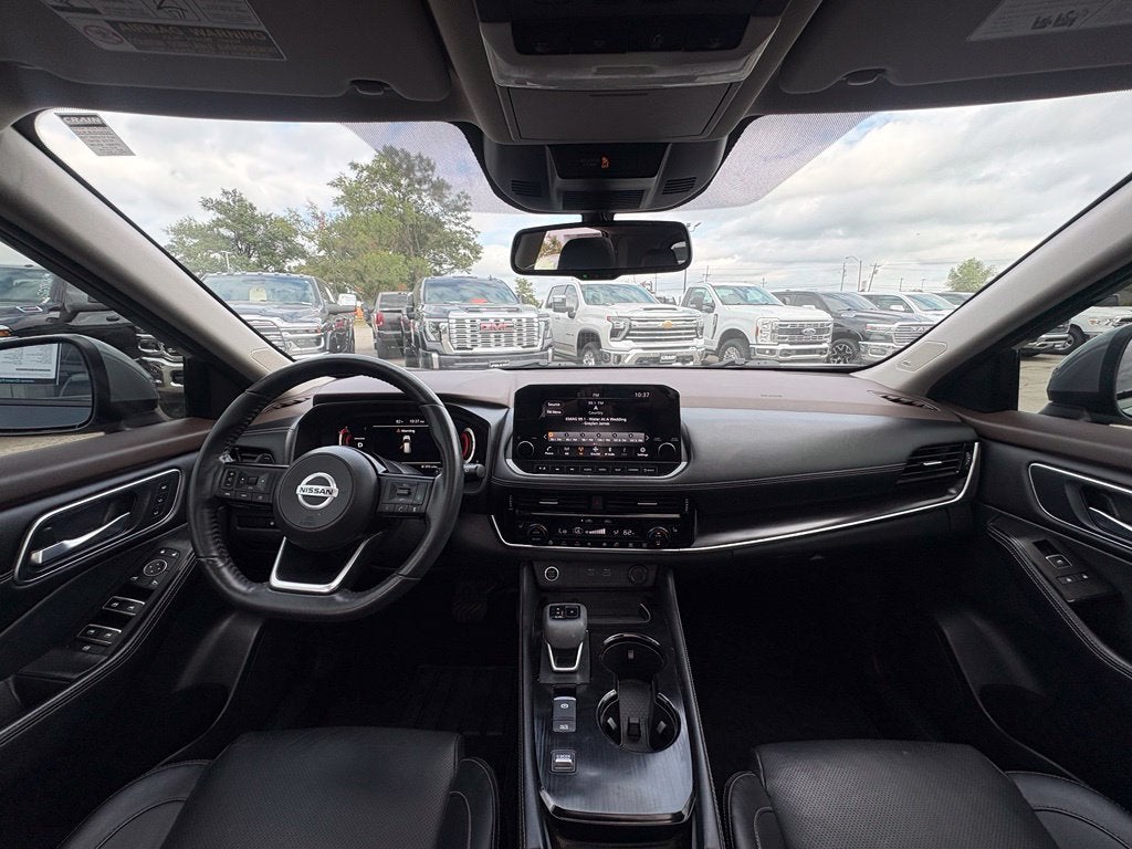 2021 Nissan Rogue Platinum FWD