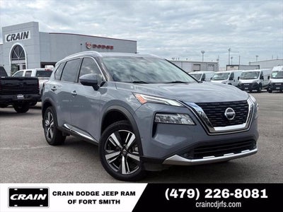 2021 Nissan Rogue Platinum FWD
