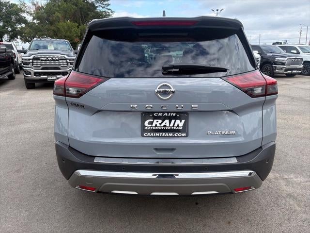 2021 Nissan Rogue Platinum FWD
