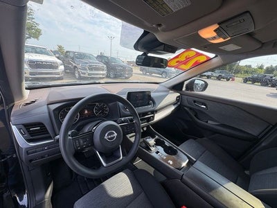 2023 Nissan Rogue SV FWD