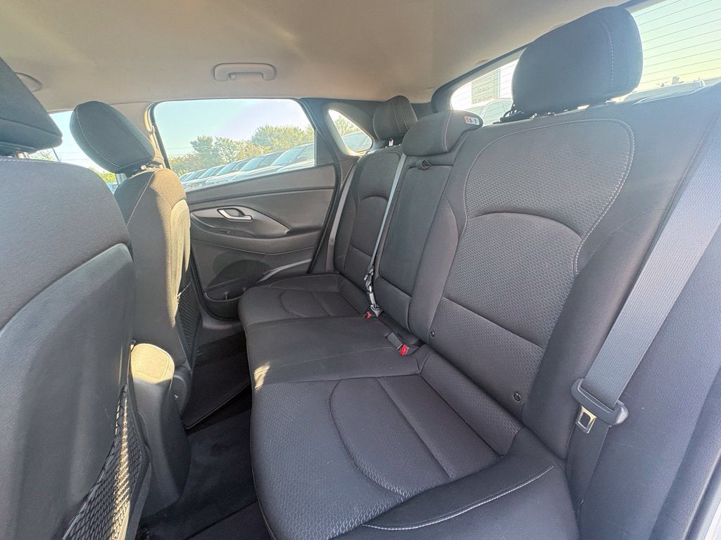 2018 Hyundai Elantra GT Base