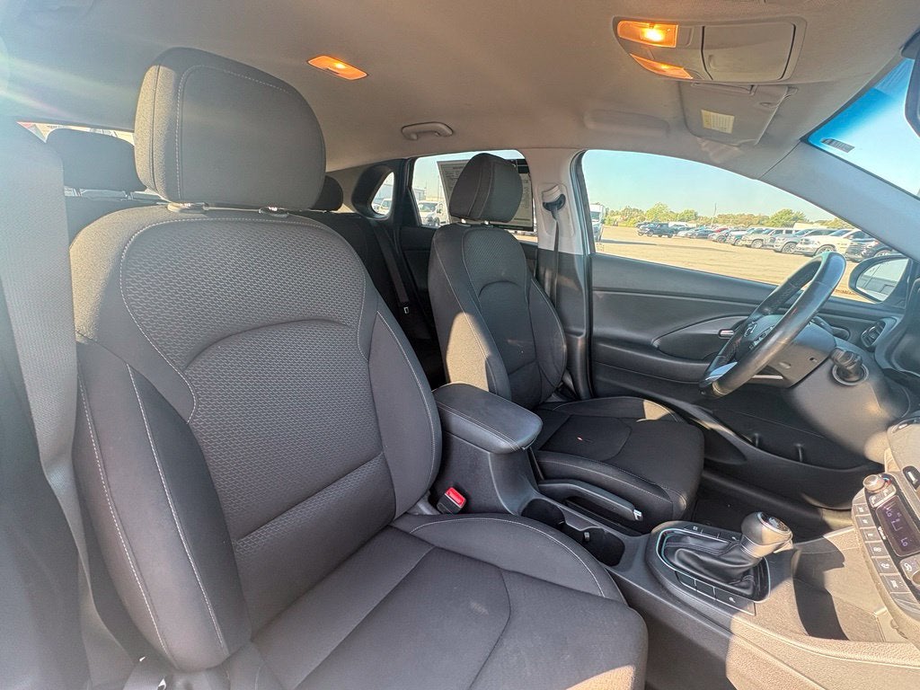 2018 Hyundai Elantra GT Base