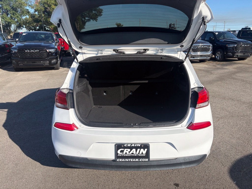 2018 Hyundai Elantra GT Base
