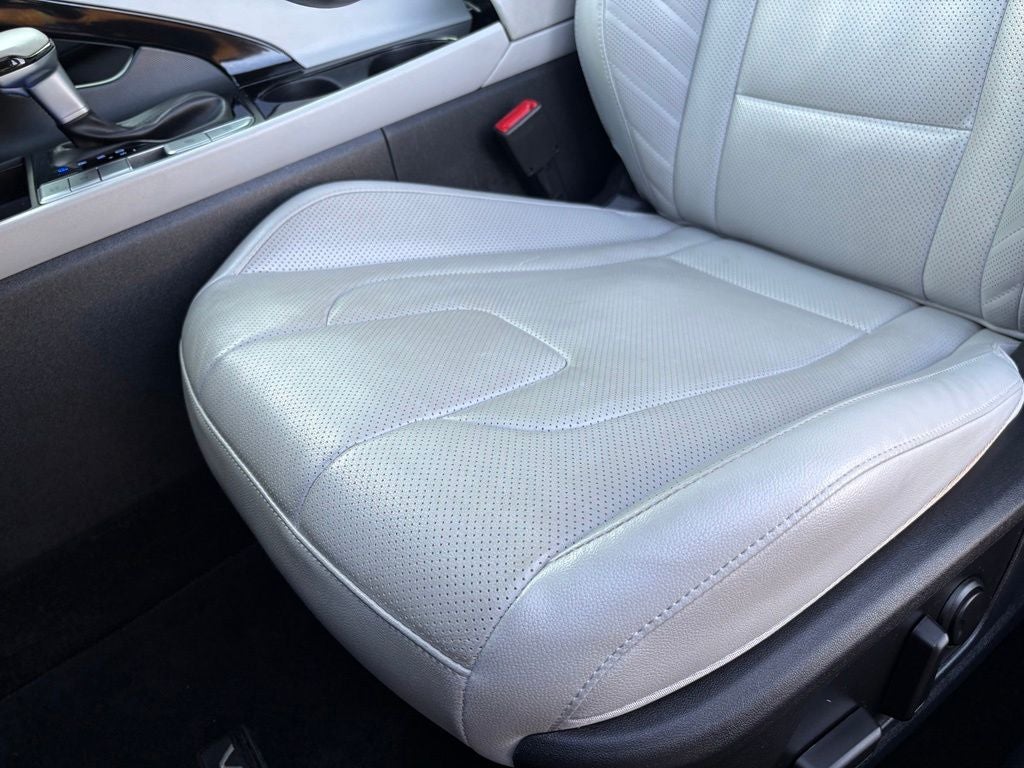 2023 Hyundai Elantra Hybrid Limited